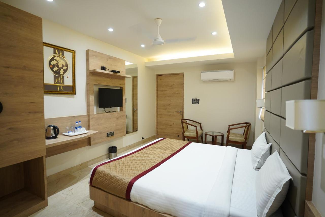 Hotel The Venue Dhanbād Exteriör bild